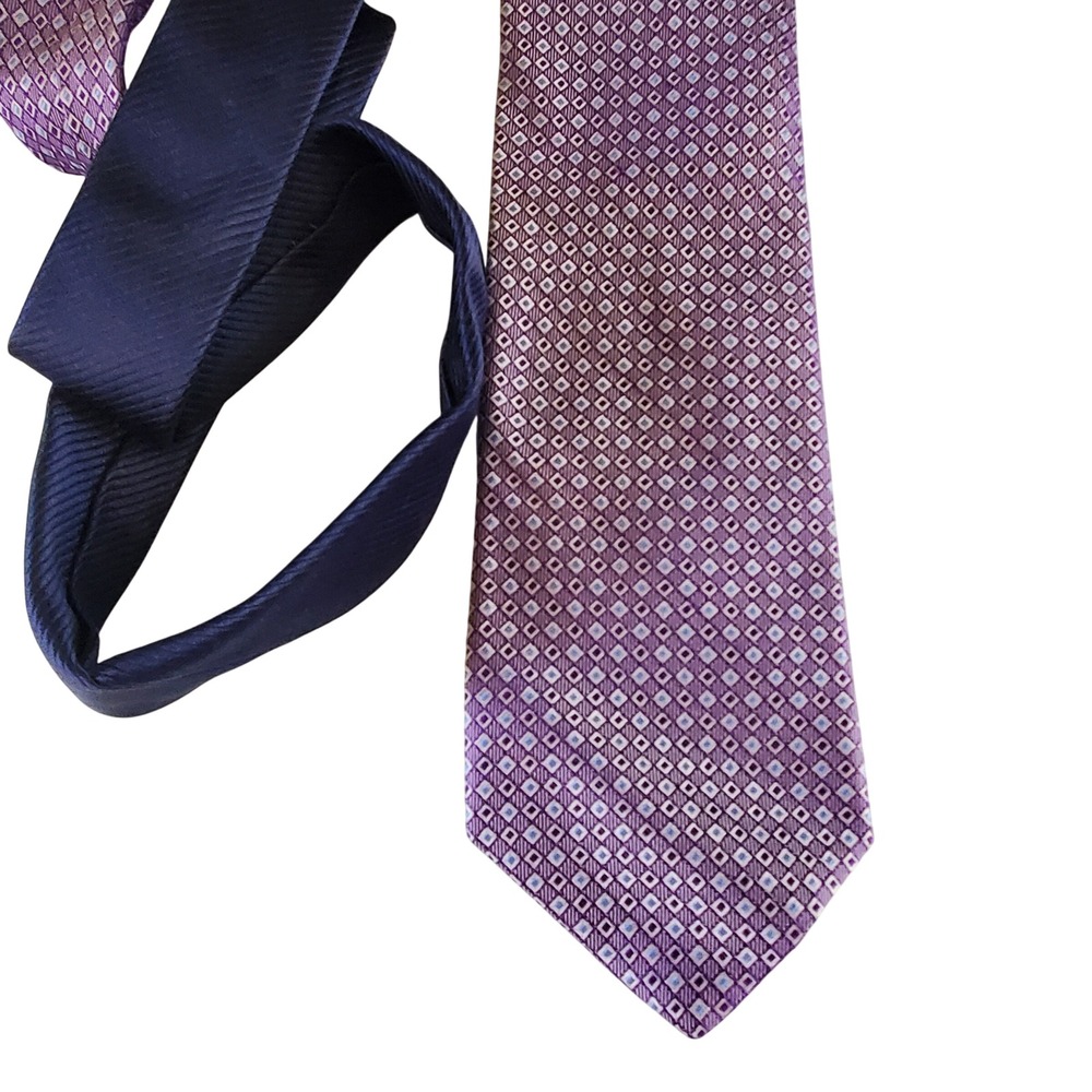 Roundtree & Yorke Trademark Mens Silk Tie Purple Blue Geometric Diamond Pattern